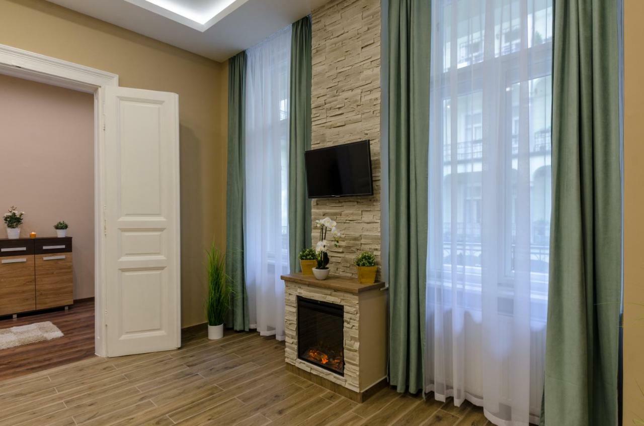 Modern, Luxury Flat In The Heart Of בודפשט מראה חיצוני תמונה